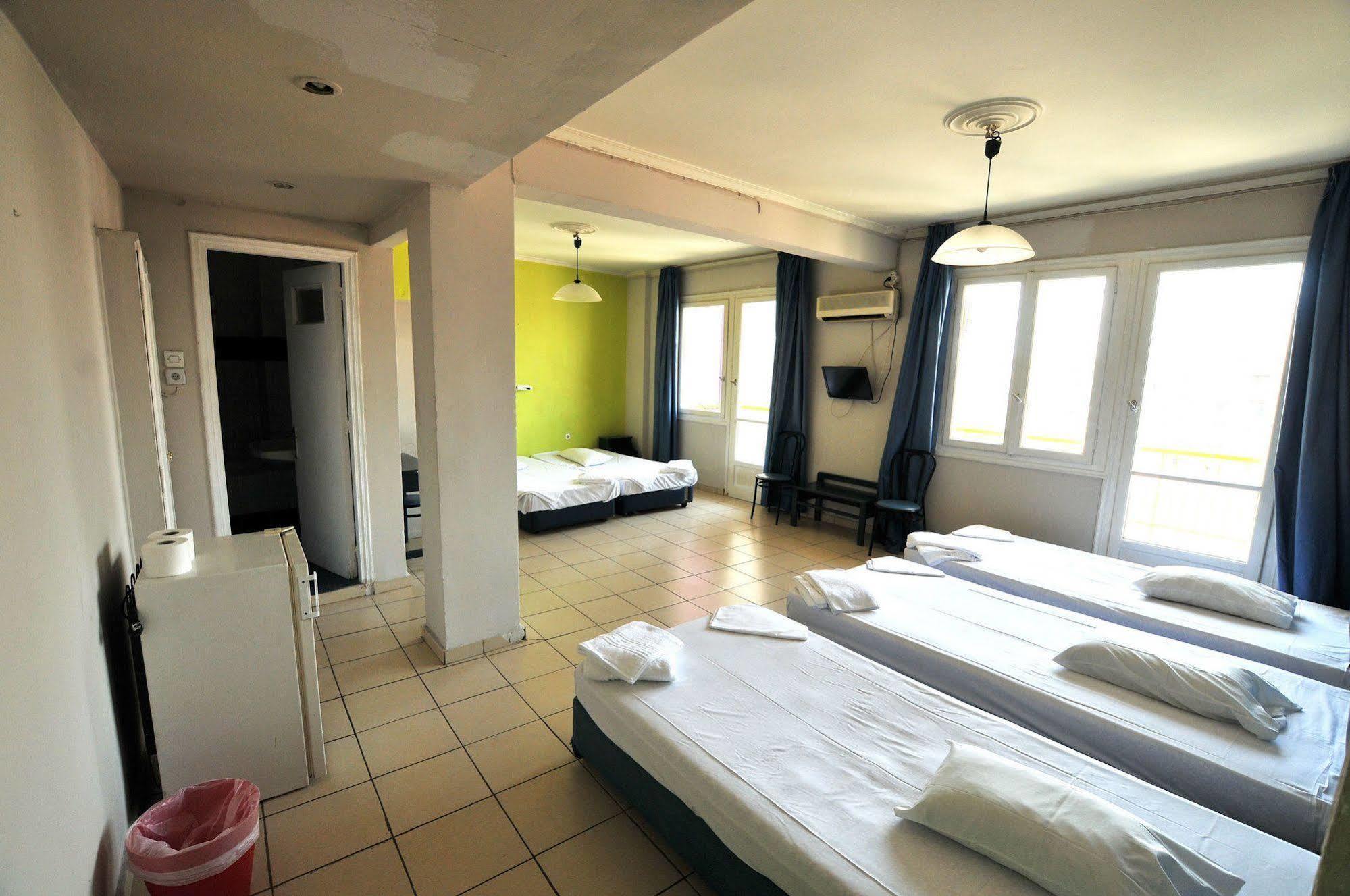 Soho Hotel Atenas Exterior foto